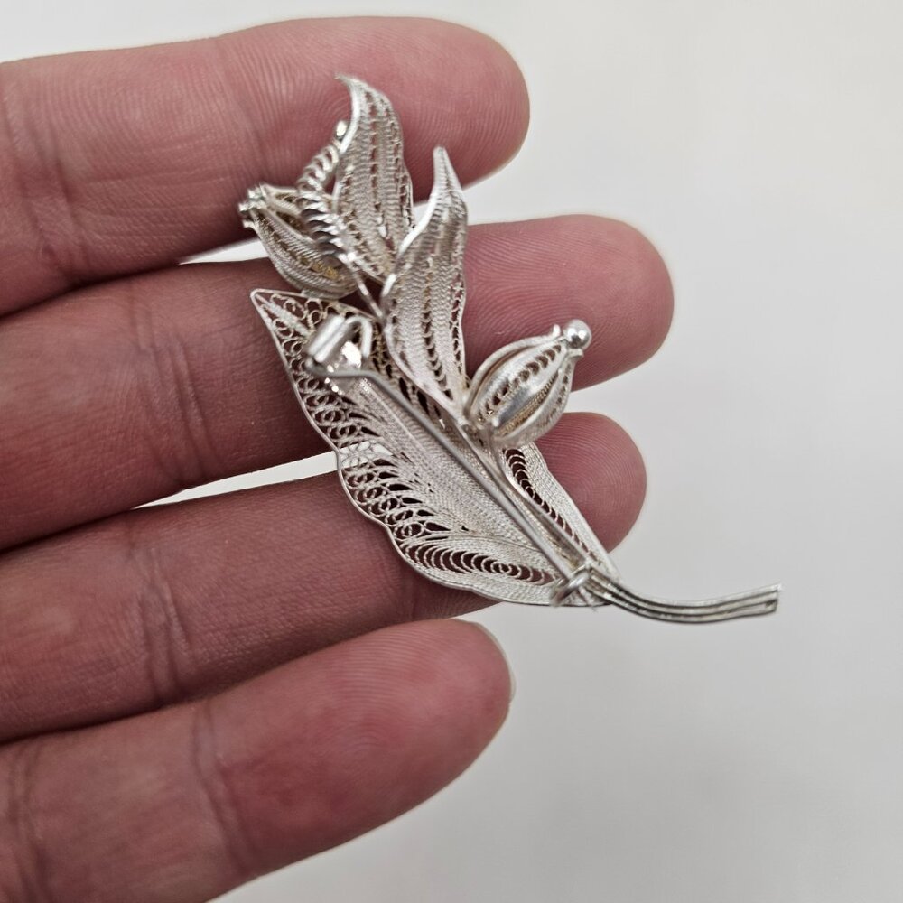 925 Silver Floral Filigree Brooch Tulip Flowers Leaf Vintage Pin Hook C Closure - Picture 2 of 9